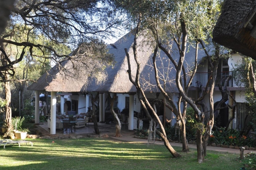 8 Bedroom Property for Sale in Kshane North West